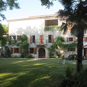 Pensjonat Castello Rausch, Valkarin